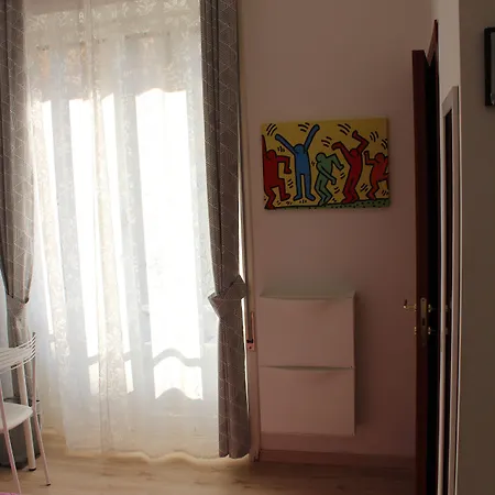 Alojamento de Acomodação e Pequeno-almoço Damiani & Sister