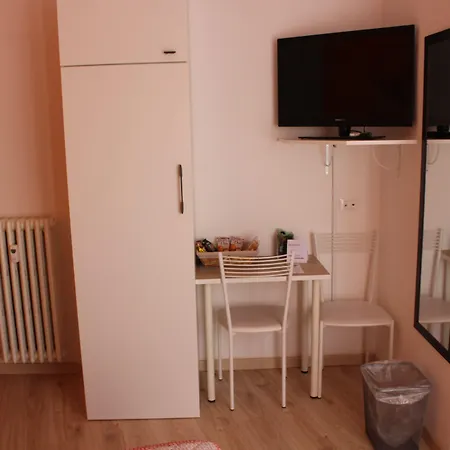 Damiani & Sister Alojamento de Acomodação e Pequeno-almoço Roma